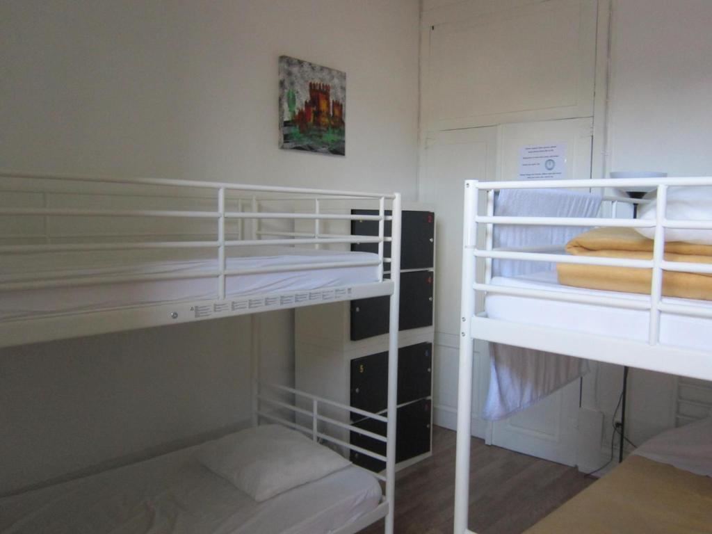 Hostel Prime Гімарайнш Номер фото
