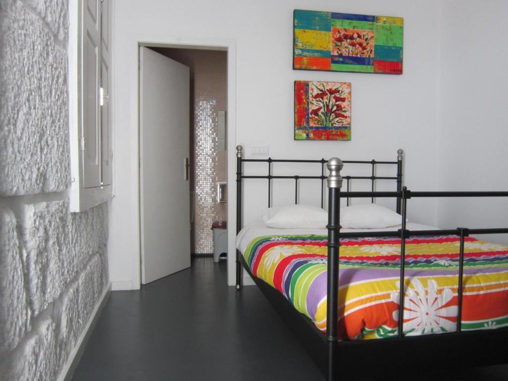 Hostel Prime Гімарайнш Номер фото